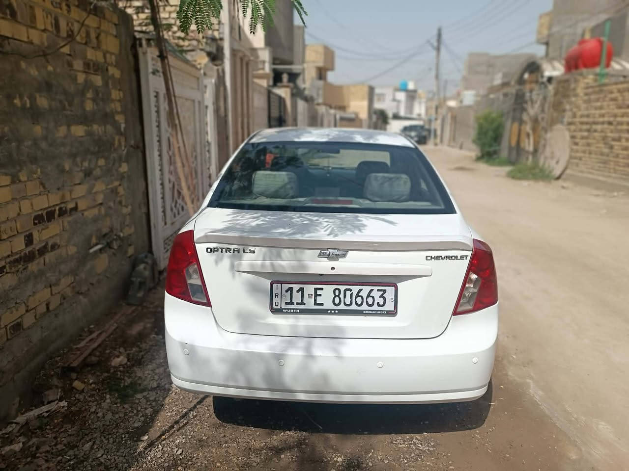 اوبترا موديل ٢٠١٢ مكفوله رقم بغداد بأسمى رقم انكليزي السعر ٩٠ وبيها مجال بسيط مكاني بابل مركز***********
