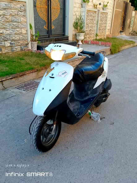 دراجة سازوكي خفاش ياباني اخت الجديده كاملة مكاني الحرية السعر300قفل رقم الهاتف ***********
