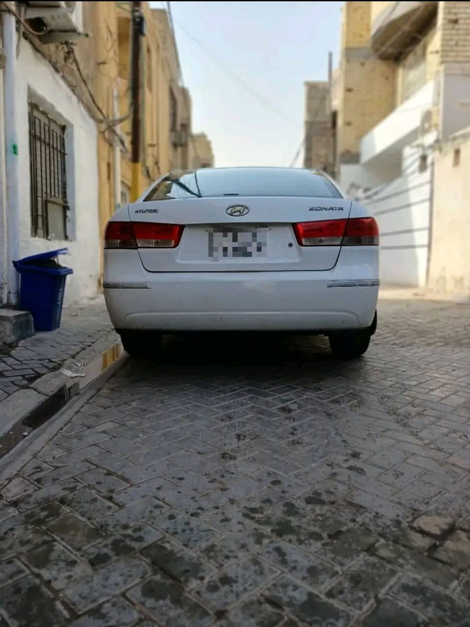 السلام عليكم سوناتا موديل 2010خليجي مكينه 2400 دوش كير 4 نمر فتحه السياره الداخل  بيجي السياره جاهزه من كلشي العنوان بغداد السعر 128ورقه رقم الهاتف ***********
