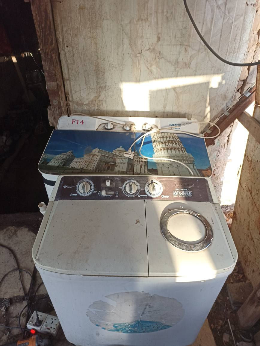 غسالات النجف خمس غسالات 175,000 دينار الوحده ب 45,000 دينار عالفحص شغال اذا تشتريهن كلهن تطلع الوحده ب 35,000. 5 غسالات شغالات 100% *********** النجف, العراق
