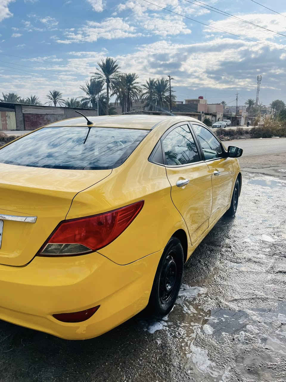 السلام عليكم اكسنت ٢٠١٦ للبيع خليجي مكينه ١٦٠٠ رقم بغداد سنويه نافذه هيئه مصفره سياره مكفوله بيه فقط جاملغ امامي مبدل بدون شواصي سياره جاهزه ونضيفه مكان السياره كربلاء السعر ٨٥ وبيها مجال ***********
