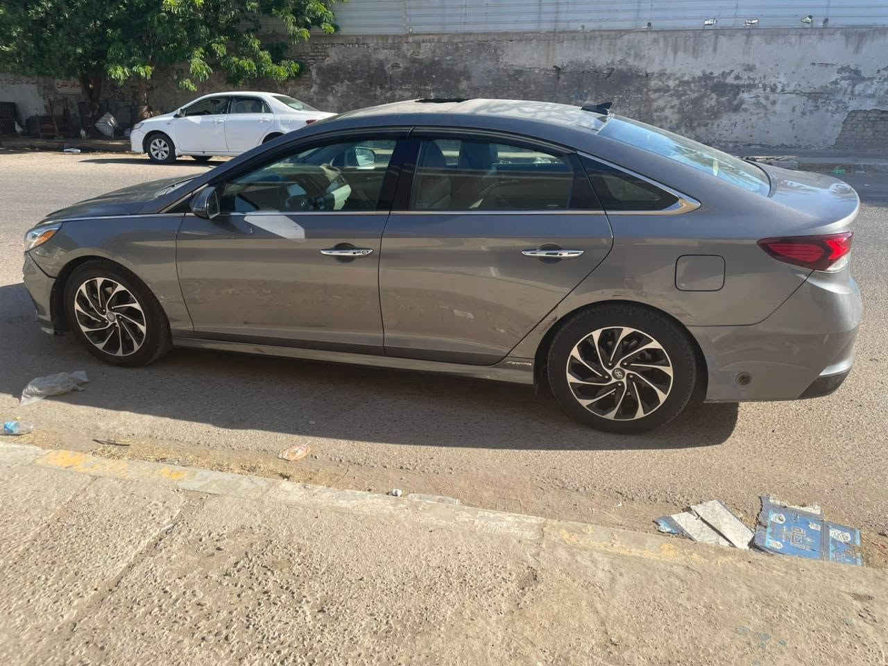 سلام عليكم سوناتا ٢٠١٩ فو مواصفات في اي بي مفوله سياره يرادله شويه ترتيبات بيه نقوصات شككم شغله  شادله منضومه غاز عارضه اب ١٤٥ وتجي وتشوفه شون حلوه طابكه صارله بل اربعه شهور بمكانه وارد امريكي حادثه جاملغ ثنين مبدلات والبنيد كلير فا صابغي هناك كله بمريكا ***********

