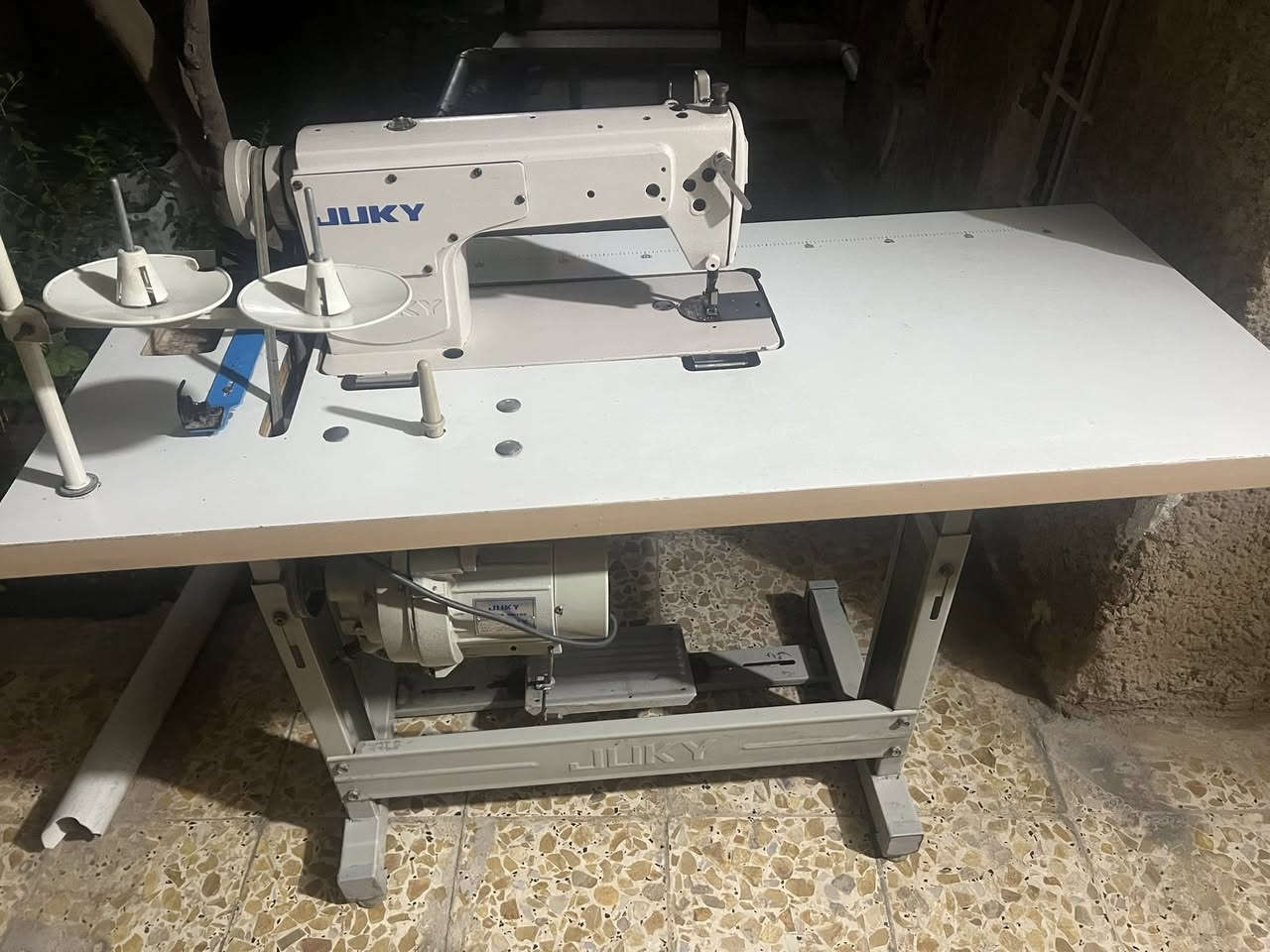 ماكنه خياط اخت النضيفه نوع جاكي اصلي مو تقليد للبيع وع فحص العنوان بغداد الشراي يتفضل خااص


**إذا كنت صاحب هذا الإعلان وتريد حذفه لأي سبب، رجاءا أرسل رسالة إلى الدعم الفني**