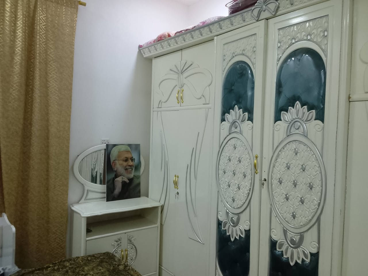 غرفه صاج تصميم تركي مستعمله قليل الكنتور ابو 6مع ملحقاتها كامله السعر 850او بيها مجال بغداد حي اور الرقم موبايل ***********
