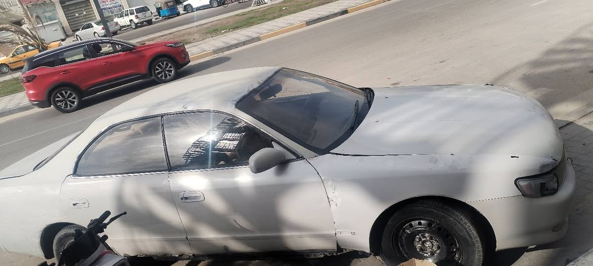 سياره شيزر مديل 2000 سياره الصور واضحه السنويه منتهيه 2023
راعيه يريد تحويل
بيه ضربه يم باب وراه سيارق سياره بيه لقد سياره بيه جفيه خفيفه سعر 26. وبيه مجال
***********
