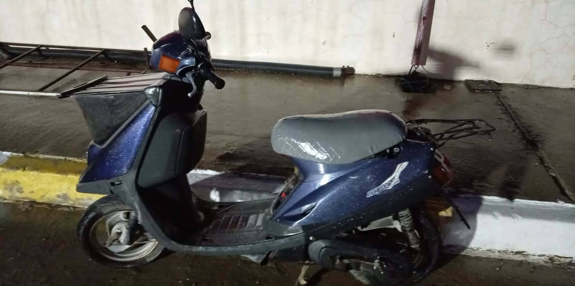 ماتور بزون ابو البرده للبيع السعر 175 شغال معمر بس فستان شاص يا مكسور مكان ابو الايمن*********** التواصل على الرقم وعلى الخاص
