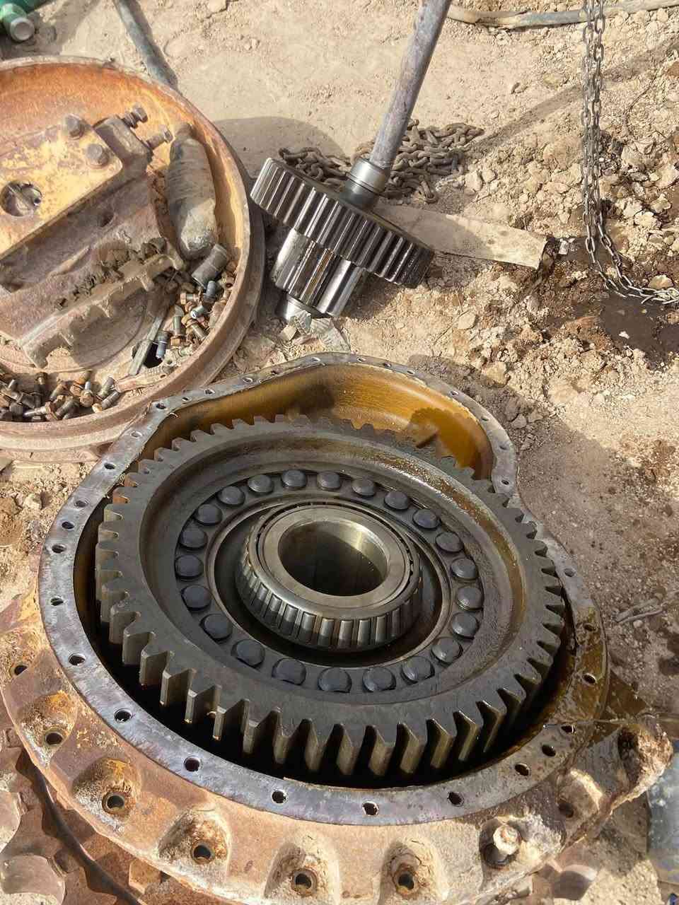 غراض بلدوزر فيات للبيع 
***********
***********
