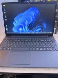 Lenovo للبيع  المعالج كور اي ٧ جيل ١٢  رام ١٦ كيكا  هارد ٥١٢ كيكا ssd ...