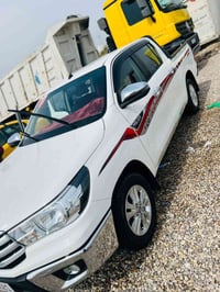 هايلوكس ٢٠٢٥ • مشي ٣٧ ألف • كفالة الزلغ