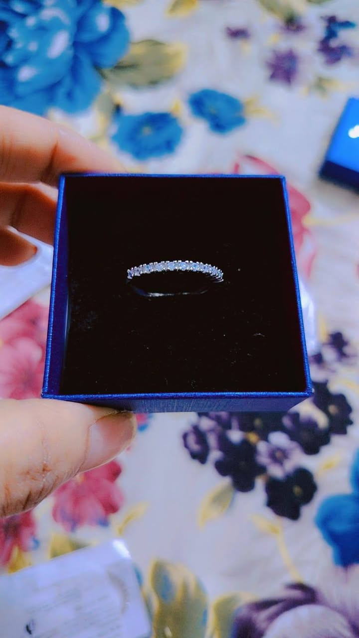 فضه َمختوم قطعه ب٥ الاف


**إذا كنت صاحب هذا الإعلان وتريد حذفه لأي سبب، رجاءا أرسل رسالة إلى الدعم الفني**