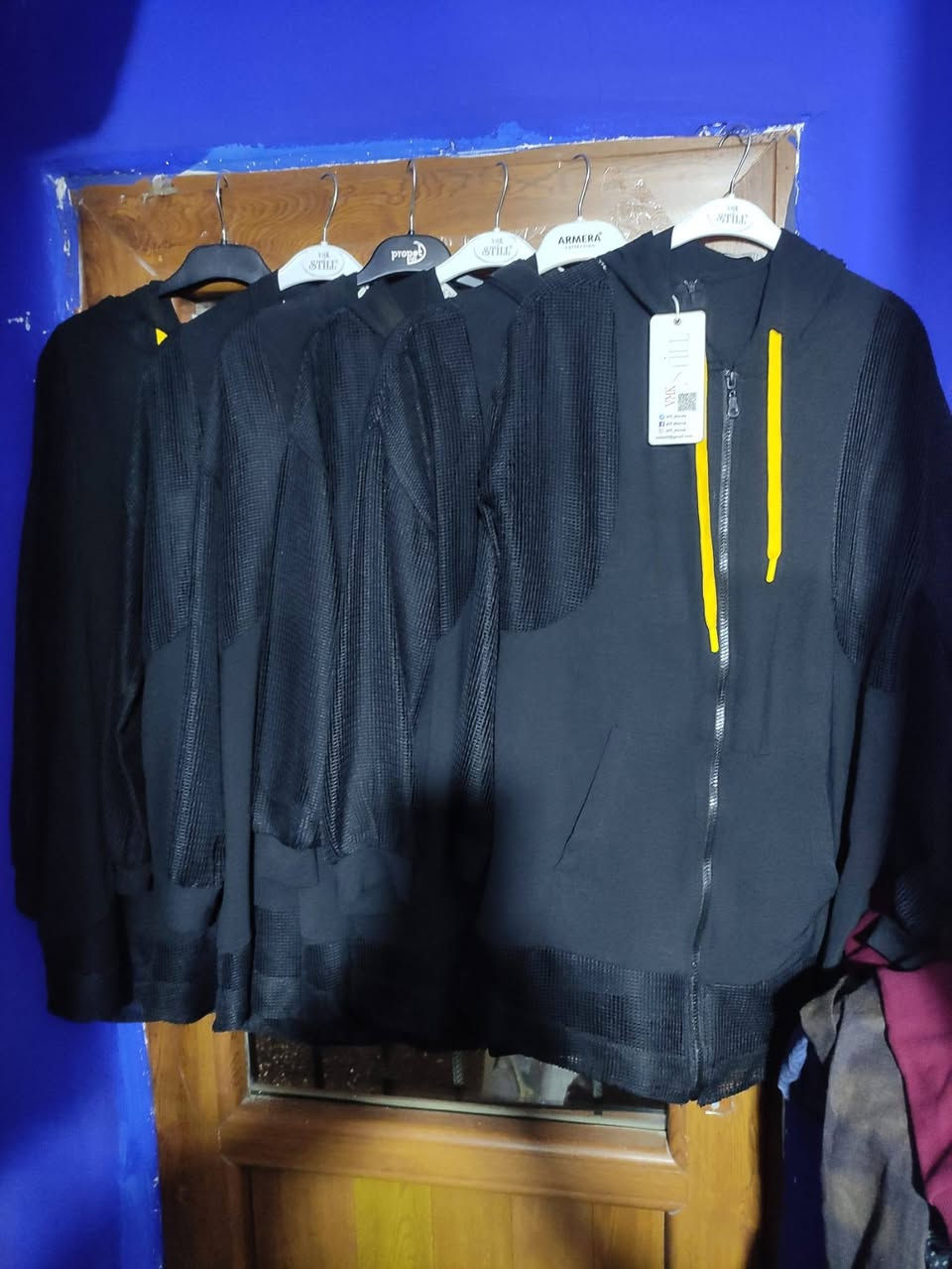 شروة ملابس نسائية 3200قطعه
تركيا اسطنبول 🇹🇷 
السعر 2.50$منهي
للتواصل 
00905392537097


**إذا كنت صاحب هذا الإعلان وتريد حذفه لأي سبب، رجاءا أرسل رسالة إلى الدعم الفني**