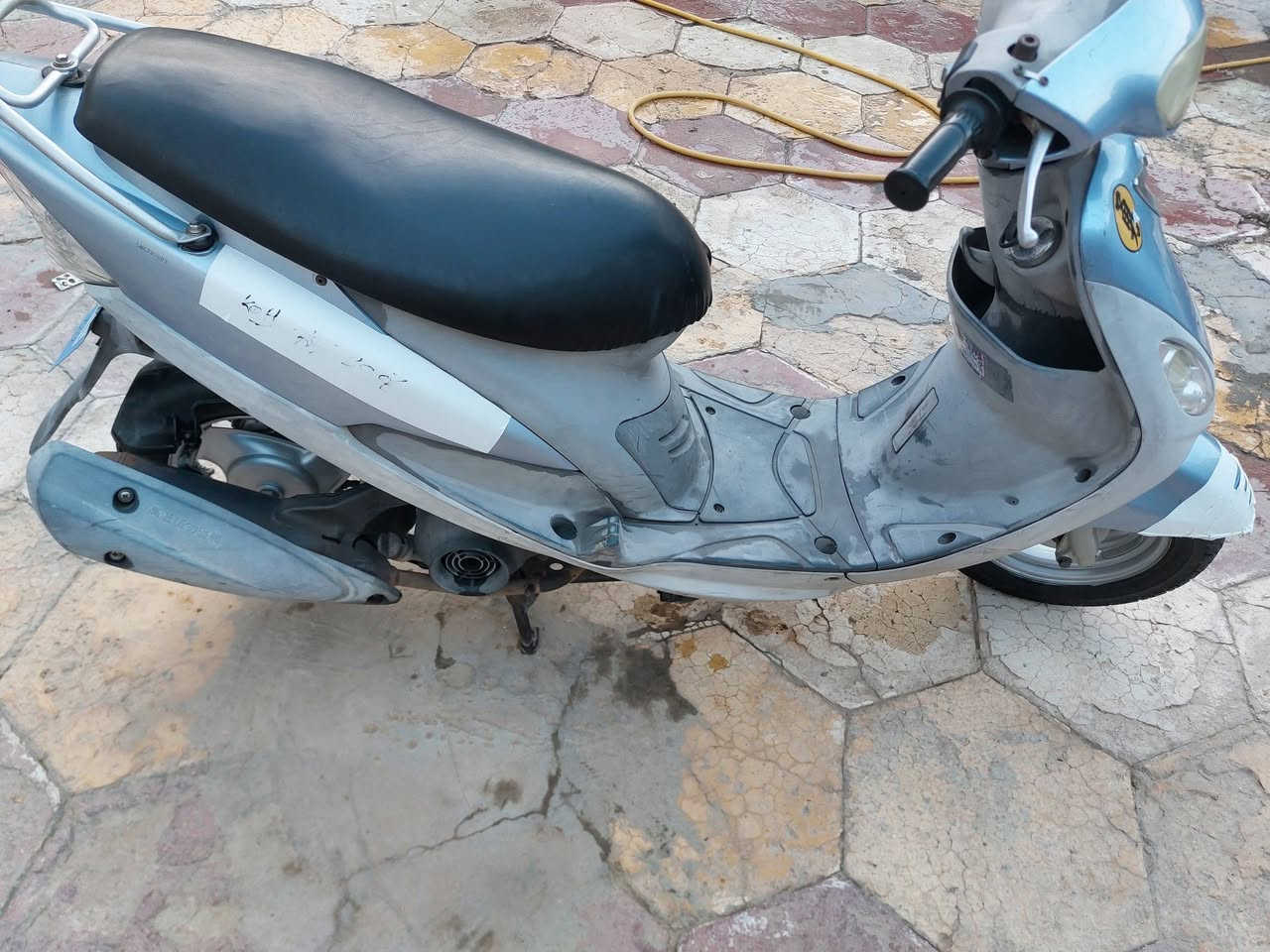 ماكـس منغـولي خـتم واحـد جـاهزه وكاملـة عـالخـير كـل نقـص مابيـة دراجـة كلـش حلـوة وكامـلة شـرط شلـعة ومشـي ونعـومة رقـم الهـاتف *********** بيـه واتسـاب الشـراي يتصل او يراسـل ويـدلل
