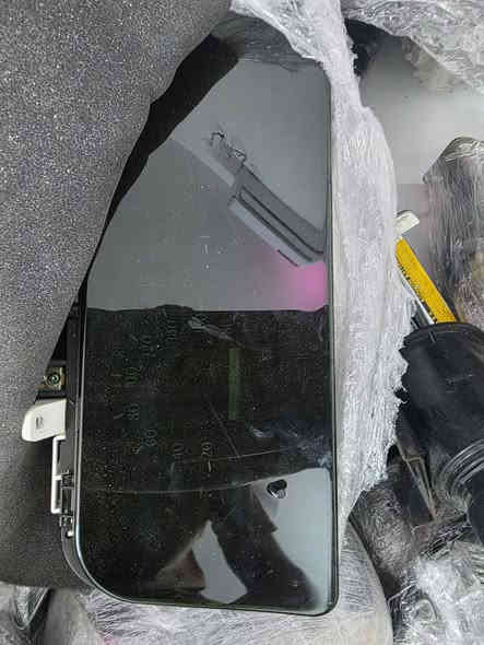 السلام ورحمة 
يدة كير خريطه + العينه الخريطه راس الثور فلات تكم جيب وشد 
السعر ٢٠٠ الف 
***********  متوفر واتساب 
متوفر خدمه توصيل جميع محافظات العراق
