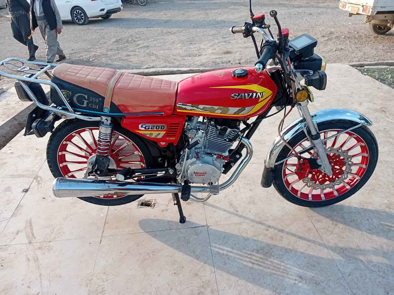 ماطور للبيع سيفان نضيف موديل 25 كهربائيات دشبول كلشي شغال اي عيب مابيه سعر 700 بيه مجال موشراي لاتكسر بلسعر الاستفسار ***********
