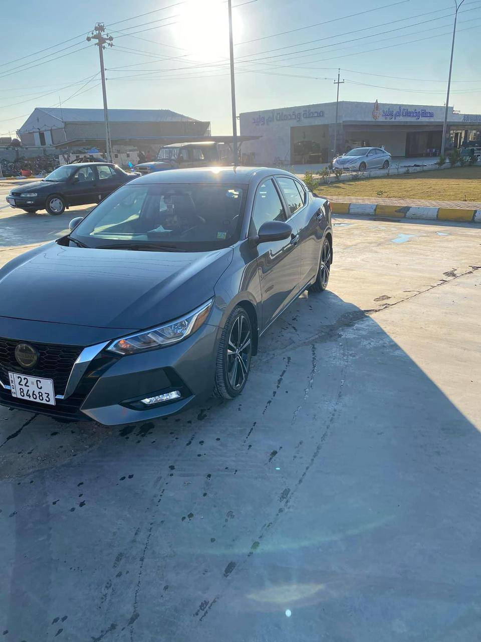 سنترا sv موديل 2022 للبيع 
اللون : نفطي 
الضرر :كلين بدون صبغ 
الايرباك : برده وستيرن 
تخم تاير جديد
باتري جديد
المواصفات ✅
1-رادار امامي خلفي 
2-بصمة تشغيل 
3-تحديد مسار 
4-تحكم ستيرن 
5-شاشة كبيره 
6-سستم صوت 
7-كامره خلفية 
8-دخول ذكي 
9-محرك 2000 تنفس طبيعي 
10-منظومة زنون 
والى اخره 
السياره احله من الصور تجي وشووف بعينك 
عنوان السيارة : صلاح الدين / بيجي 
السعر:150 ورقه 💲 وبيها مجال 
رقم الهاتف: ***********
