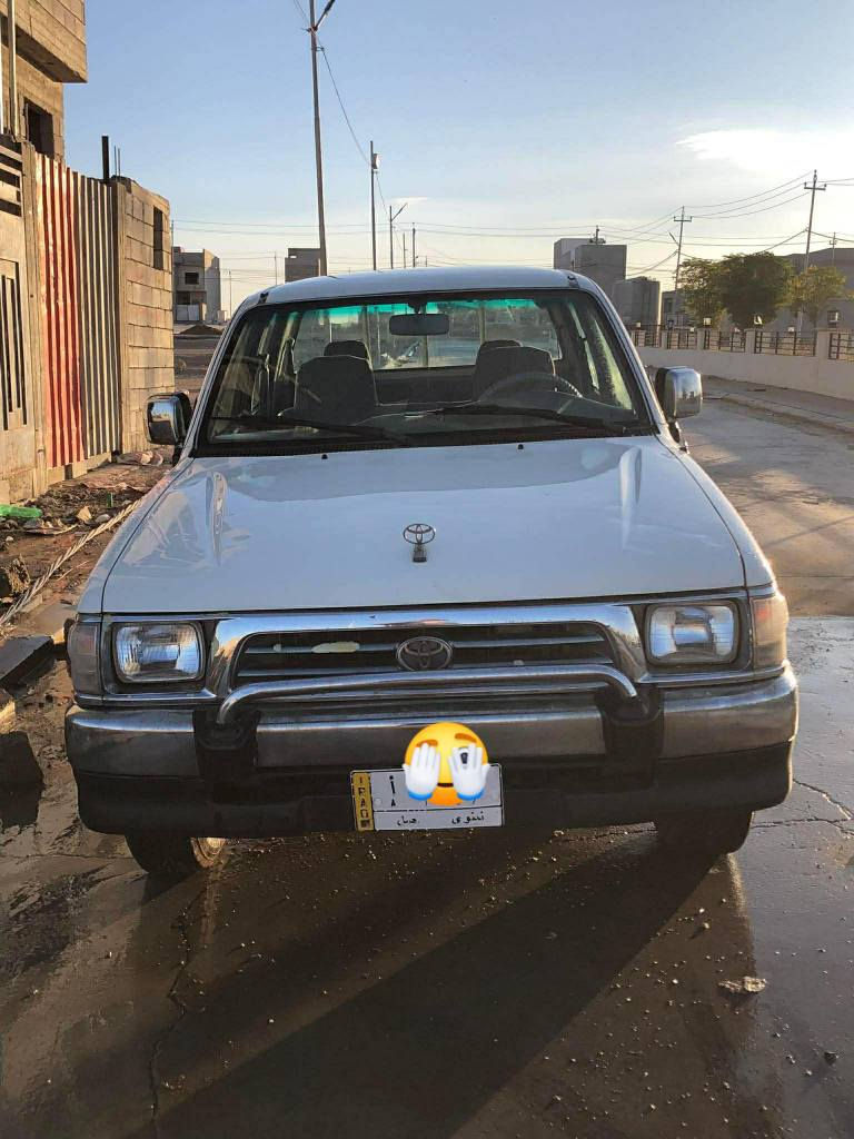 السلام عليكم السياره للبيع /السعر 95 وبيها مجال /مكان موصل /استفسار على الرقم ***********
