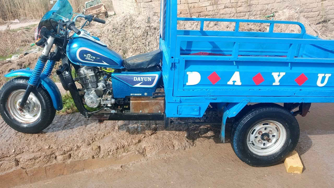 السلام عليكم للبيع دايوان15 اوراق مكفوله واسط بدي نضيف لايت اشاير هورن صفاحيات عقل جوزه كله جديد وشغال تواير نضيفات مكينه مجفته مره وحده تشتغل سلف هندر وجاهزه السعر والتفاصيل اتصل ***********واتساب موجود خاص موجود
