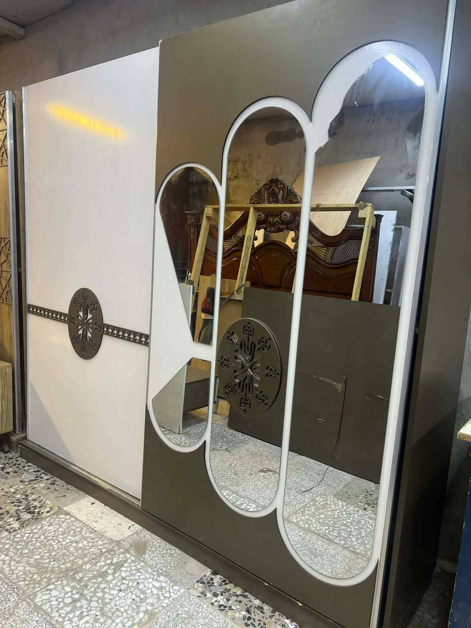 💎💗 غرف تركي مستخدم
🛏️ 5قطع
🚪 نظام بواب
💸 السعر 375
🪛 شد ونقل مجاني للحجز خاص


**إذا كنت صاحب هذا الإعلان وتريد حذفه لأي سبب، رجاءا أرسل رسالة إلى الدعم الفني**