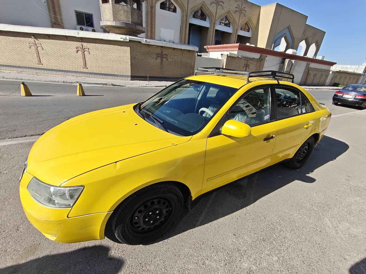 السلام عليكم
سوناتا 2008 خليجي محرك 2000 الفين بي خشونه 
كير صدر مكفول تبريد ثلج
ضربتها جاملغ ايمن مصلح نفسه بدون اي تبديل 
السعر 70 $ بيها مجال بسيط 
رقم ديالى مشروع وطني 
سنويه بعدلها ٢٥ يوم تسقط 
مكاني بغداد صالحية 
***********
