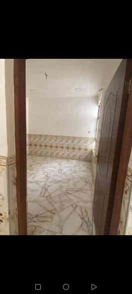 السلام عليكم
بيت للبيع مساحه ٧٥ متر واجهه ٦ وربع نزال ١٢ بناء ٢٠٢٢ مدخلين يتكول من استقبال وهول وغرفه نوم وترك كبير يصير مطبخ مرتب وبي حمام داخلي وحمام وحمام خارجي كامل وجاهز  سطح شتايكر جديد

البيت ع شارع ١٥ ورصيف ٣ متر تشيل سياره

الموقع الثلاثينات مقابل جامع الشهيد رائد بداخل فرع فلاح ابو طحين

السعر ٧٣  وبي مجال هاتف ***********
