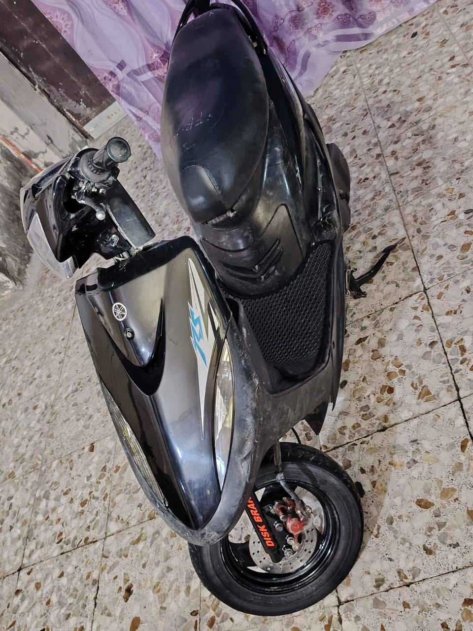 للبيع دراجه ماكس عدله موديل 2008
الدراجه كله شغاله ما ناقصهة كلشي كهربائيات شغاله 
تاثيرات نضيفه دبلات امامي خلفي شغالات 
للاستفسار خاص او الاتصال ***********
