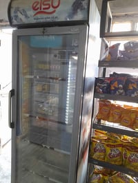 ثلاجة • للبيع