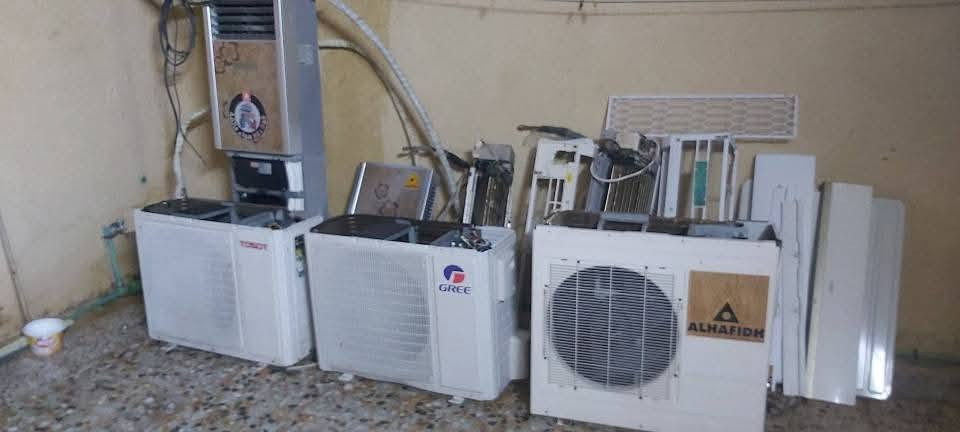 ❄️ أنوار القلعة للتبريد ❄️
👨‍🔧 أبو أحمد بخدمتك وين ما تكون
💨 سبالتك ما يبرد؟ الهوا ضعيف؟ ريحة مو حلوة؟
لا تحتار الحل عدنا وبشغل نظيف ومضمون 💯
✔️ تنظيف سبالت غسيل كامل (مو شغل نص نص)
✔️ يرجع التبريد قوي مثل الجديد ❄️
✔️ تصليح أعطال + فحص دقيق
✔️ تعبئة غاز فرنسي الأصلي إذا يحتاج
✔️ شغل أمانة
🚗 نجيك للبيت بسرعة وخدمة فورية
📞 لاحجز رقم واتساب 
📱 ***********
🔥 أنوار القلعة للتبريد – شغل نظيف وضمير حي 🔥

