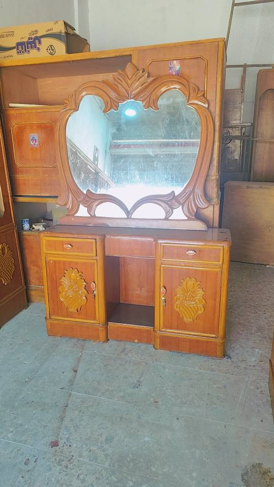 نجارية المرتضى لبيع وشراء كافة الأخشاب والكناتير والبوفيات والابواب وغرف النوم الجديد والمستخدم 
للبيع غرفة خمس ابواب للاستفسار الاتصال على الارقام التاليه أو المراسلة على الواتساب 
***********
***********
العنوان النجف الاشرف شارع المجمعات قرب علوة تفاحة النجف, العراق
