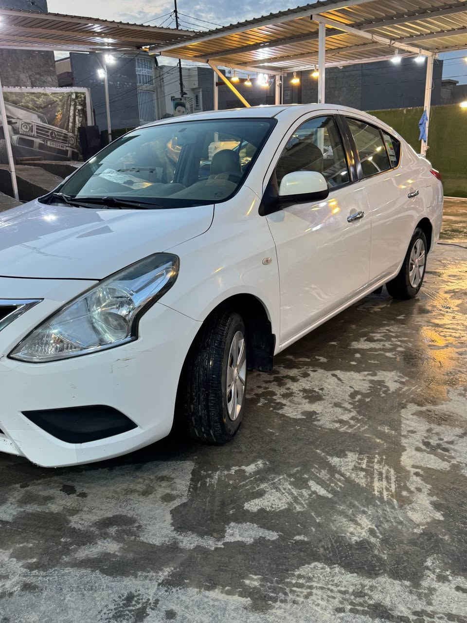 السلام عليكم 
نيسان صني هندي للبيع ام البليته الزركه موديل 2019 السياره جديده ومكفوله من الصبغ والضربه بيها شخط بسيط بالجاملغ الخلفي مكحل فقط 
رقم بابل دولي وبأسمي تحويل ثاني يوم 
مكان السياره / الحلة حي الصحه 
السعر 106 
للاستفسار
‭***********‬ حلة, بابل
