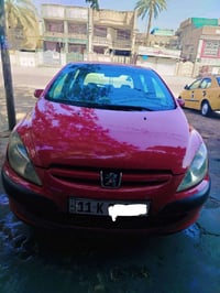 للبيع  بيجو فرنسي 307 موديل 2005 لون احمر غير محدد. بيها بيبان جهة الي...