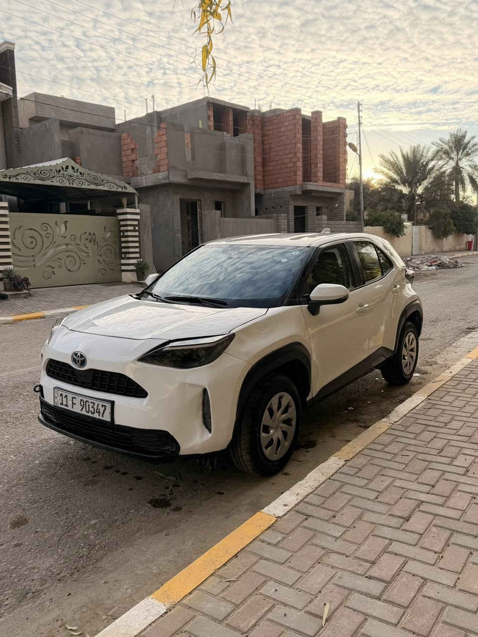 السلام عليكم يارس كروس هايبرد موديل 2023 رقم بغداد بااسمي ضررها البنيد مصبوغ وجاملغ بارد السياره جديدة بمعنى الكلمه مواصفات تحكمات ستيرن كأمره شاشه رادر اوتو هولد أنظمة قيادة وهواي مواصفات 
السعر ب133$ وبيها مجال 
رقم الهاتف ***********
