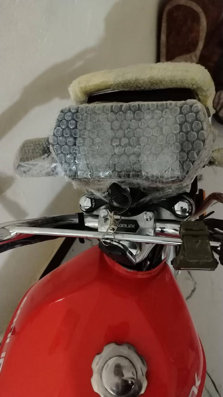 سيفان2025ختم سونك الاصلي مكفول جديده مامتعوبه اوراق كورتونيه دراجه شرط شلعه ومعدل
ماعده دشبول عطلان الباقي مكفول السعر 750وبي مجال مو شراي لتكسر بسعره ***********العنوان ديالى ابي صيدا
