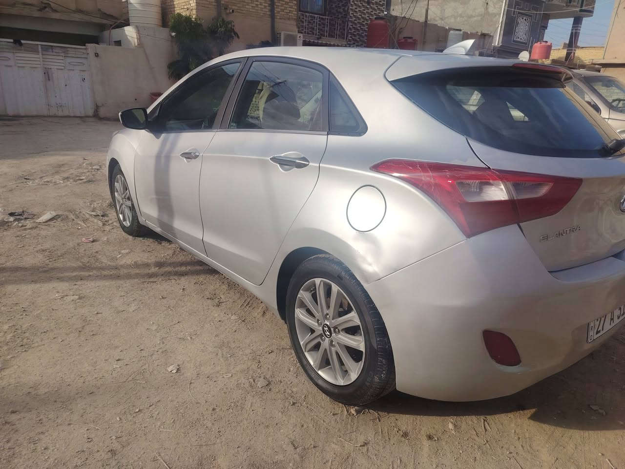 النترا هاتشباك أمريكي موديل 13  محرك دوش 1800 مفتوح صبغ كم قطعة تبريد عاطل سنوية 31 السعر 75 وبيها مجال قليل
***********

