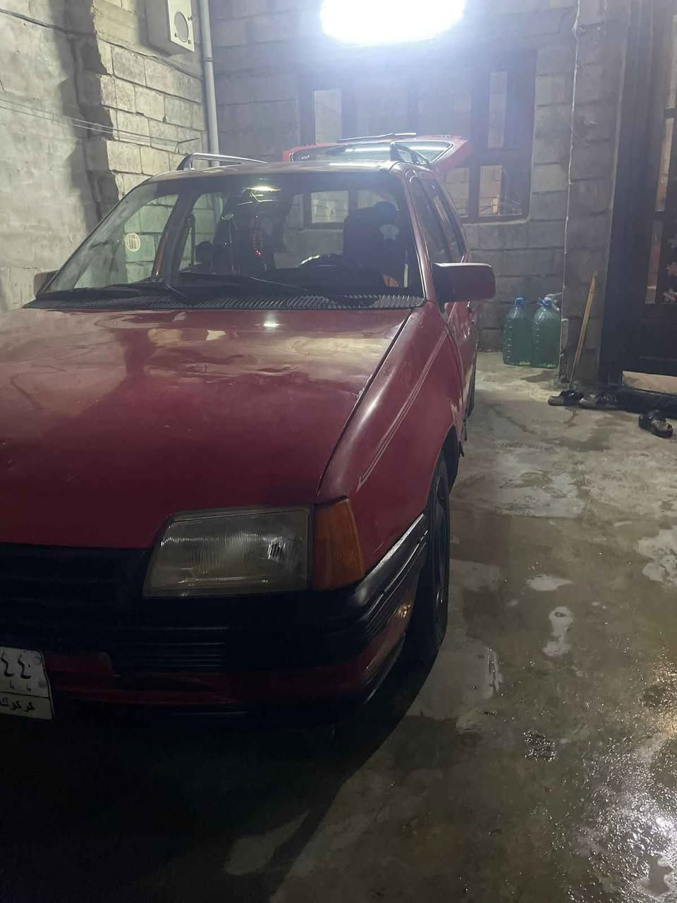 موديل 91صاحبه موجود اب كركوك كامله مابيه بقص كل كهربياته شقاله بيه اشويه بخار وبيه جامرلق واحد صبق دوشمه جديده واربع تايرات جديده شراي اتصل *********** كركوك, العراق
