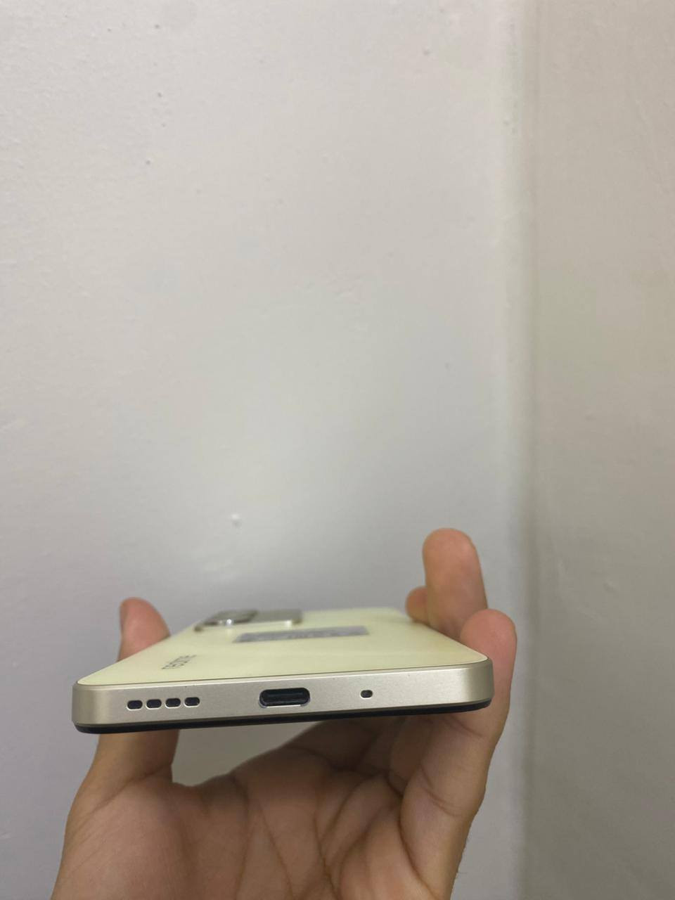 السلام عليكم
موبايل ريلمي سي ٧٥ للبيع جهاز كلش نظيف  قبل فتره أخذته  كامل مع كل ملحقات
ذاكره ٢٥٦ السعر 185 وبي مجال

موبايل هونر 9XPRO للبيع جهاز نظيف مابي اي عيب ذاكره ٢٥٦ السعر 100 وبي مجال

العنوان :كركوك حي عدن
الاتصال على هذا الرقم ***********
