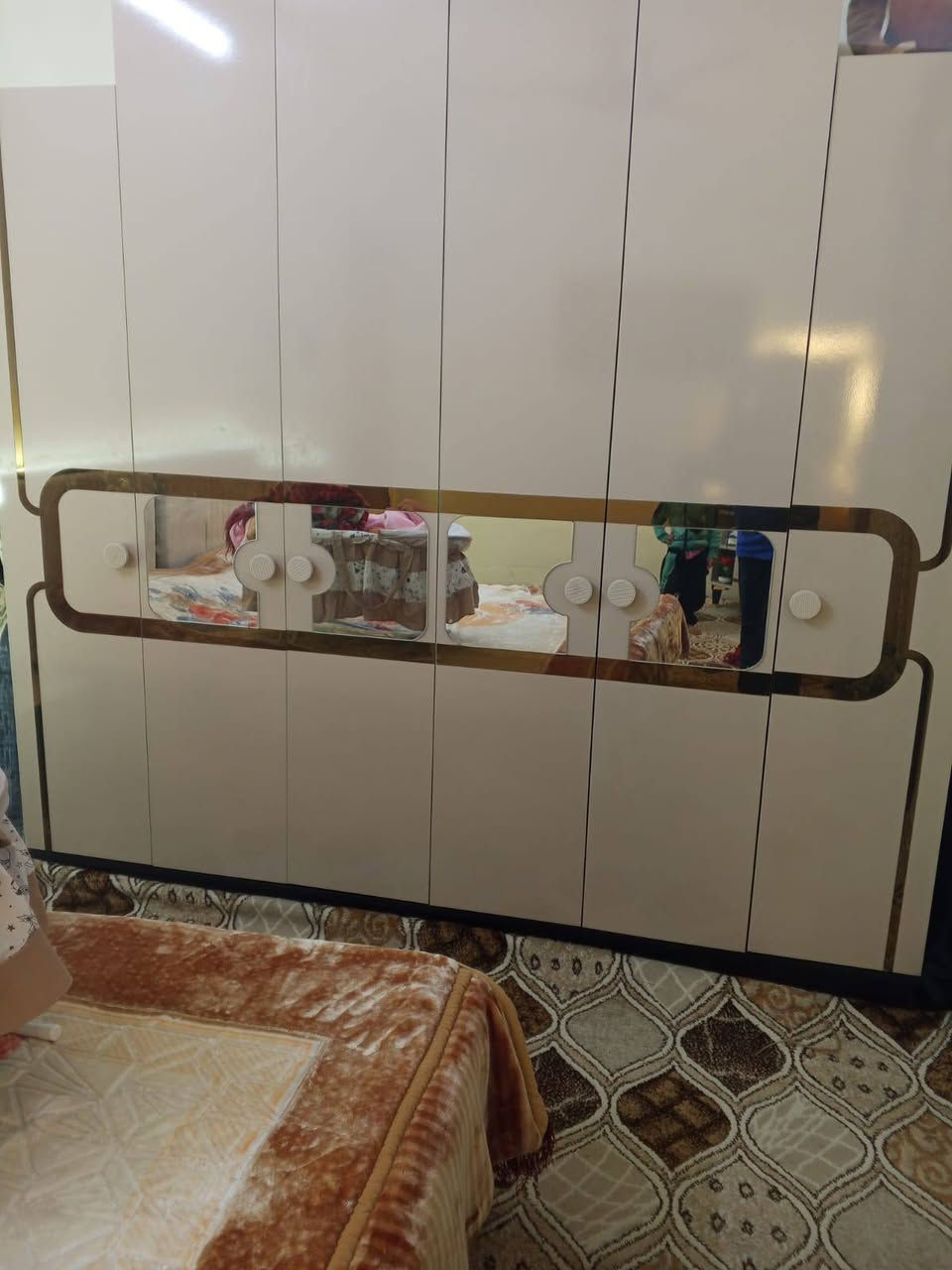 السلام عليكم عندي هذا الاخشاب تركي البيع ماله السعر 750,000 بدون دوشك استعماله شهر واحد فقط العنوان موصل حي التامين الحاب ياخذوا احط لكم الرقم‏‪***********‬‏
