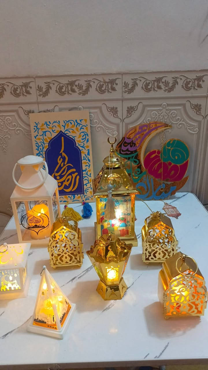 متوفر تشكيلات رمضانية باشكال وانواع مختلفة يوجد خدمة توصيل الاستفسار ***********
