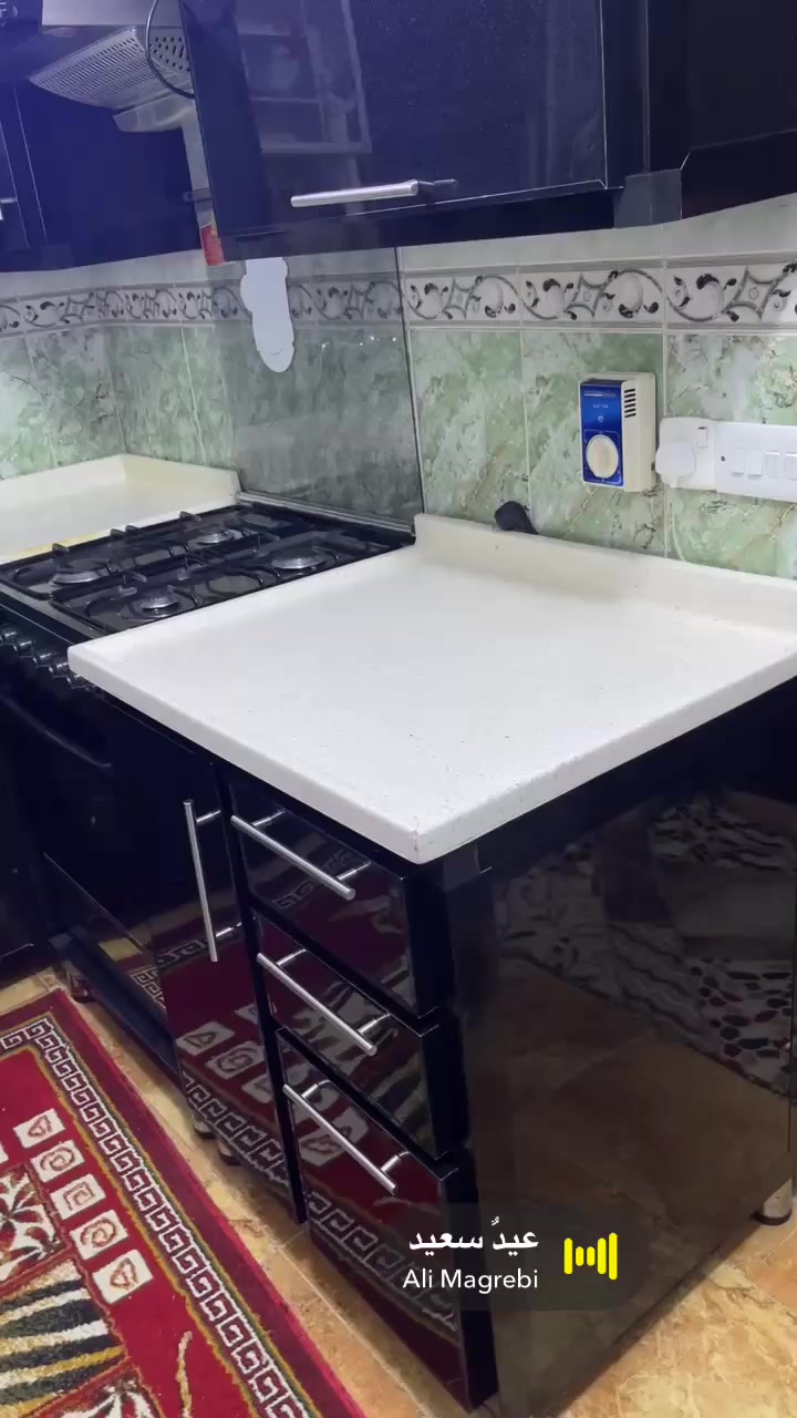 كاونتر المنيوم للبيع السعر ٣٥٠وبي مجال ما عدا الطباخ


**إذا كنت صاحب هذا الإعلان وتريد حذفه لأي سبب، رجاءا أرسل رسالة إلى الدعم الفني**