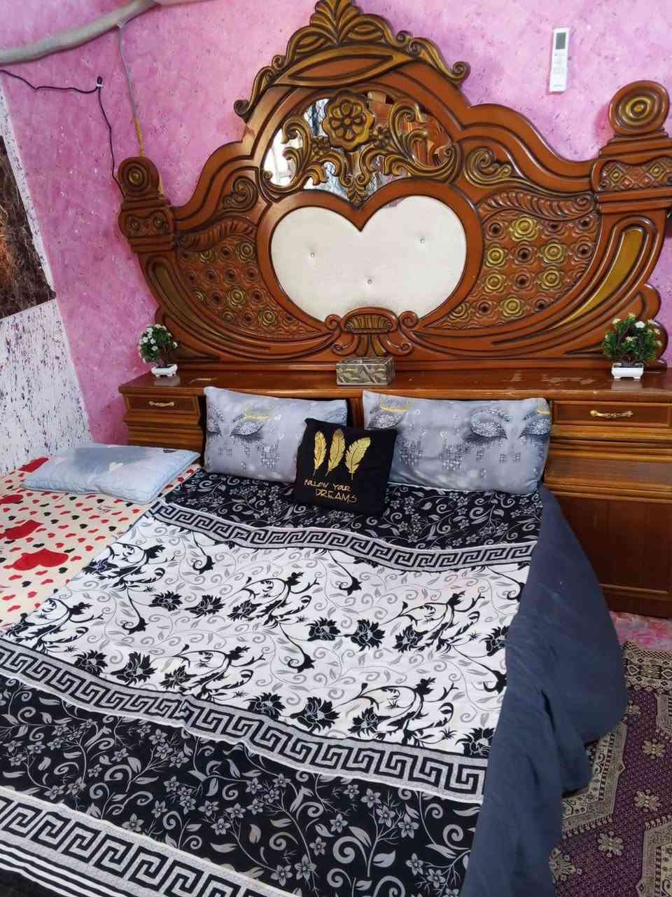 غرفه عراقي نفخ للبيع السعر 600وبيها مجال لتواصل علا رقم ***********
