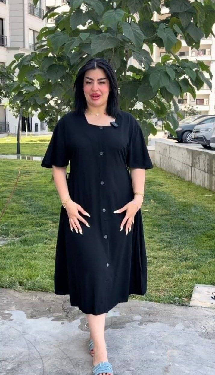 الموسم الأسود رقم الموديل (9) 
✔️ القماش / دشداشة كشمير قصيرة
✔️ مكفول شرط الفحص 
✔️ القياسات: (2XL/3xL/4xL/5xL) 
💬 السعر درزن : 75

💙 روابطنا الرسمية 💙
━━━━━━━━━━━━━━━
🔹 قناتنا على التليجرام
💙 https://t.me/cnvxhkkgfjlkfshklmklljfcjllhgfhk
━━━━━━━━━━━━━━━
🔹 صفحتنا على الفيسبوك
💙 https://www.facebook.com/share/1CspoQ6L4S/
━━━━━━━━━━━━━━━
🔹 حسابنا على الانستغرام
💙 https://www.instagram.com/e_o_p.90?igsh=MTk4eGduOWVvdW1ydQ==
━━━━━━━━━━━━━━━
✨ نورتونا بكل مكان ✨


**إذا كنت صاحب هذا الإعلان وتريد حذفه لأي سبب، رجاءا أرسل رسالة إلى الدعم الفني**