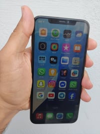 ايفون اكس ماكس • ٢٥٦ • مبدل شاشه