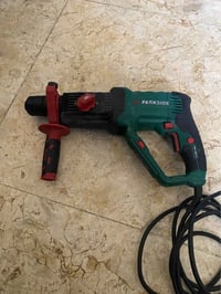 عندي دريل مال باله شغال لبيع السعر 40 وبي مجال الاستفسار 07750677785 ب...