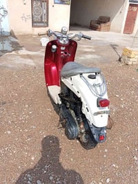 دراجه عبد الحليم للبيع اللي يريد السعر يراسلنا على هذا الرقم 078875825...