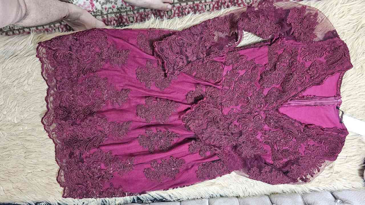 بنات عندي قفطان وفستان هذني والله كل على مره وحده لابستهن اكو توصيل بابل فقط


**إذا كنت صاحب هذا الإعلان وتريد حذفه لأي سبب، رجاءا أرسل رسالة إلى الدعم الفني**