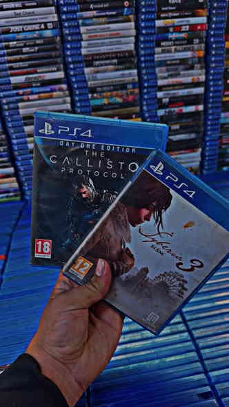 سلام عليكم اقراص بلي 4-5 مستعمل نضافه فول 

بيع او مراوس 

توصيل متوفر وتساب ***********
