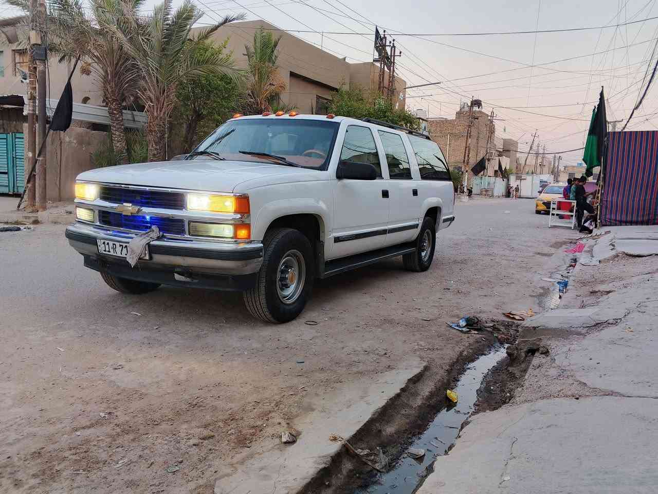 السلام عليكم سياره جمسي فحل موديل 97 بغداد خصوصي مشروع وطني مكينه ٥٣٠٠ كير ٧٠٠ تحويره جديده حاويه ما ٢٠٠٦ السعر ٦٠ ورقة وبيه مجال  العنوان بغداد  الاتصال على الرقم ***********
