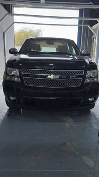 وبركاته سيارة نوع شفرلية تاهو موديل 2014 لون أسود فئة LTZ فل مواصفات و...