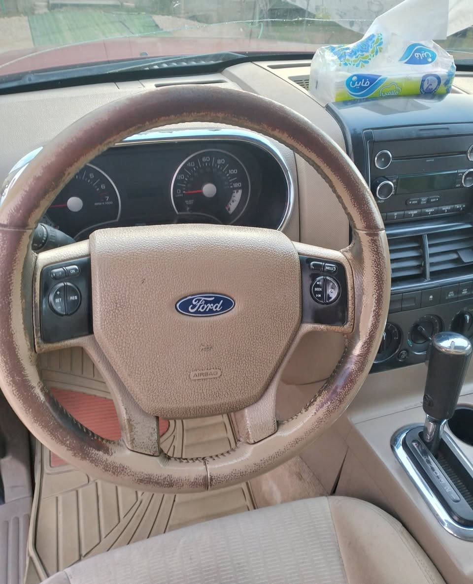 فورد اكسبلورر (2008) جاهزة

امريكي كلين مابيه ضربه 

ما بيه قطه صبغ بيه فقط طخات بسيطه

مري كهرباء

كير ومحرك جديدات

تخم تاير جديد

دوسات جديدات

تدفئه تشتغل

تبريد نقصه غاز فقط

بيه كامره

رقم اربيل

السعر 62قفل قفل بيع مستعجل بدون مراوس  كلش هواي نزلت من سعره الي يريده اني خادم 

🟥 

مكاني: بابل حله

للتواصل:***********
