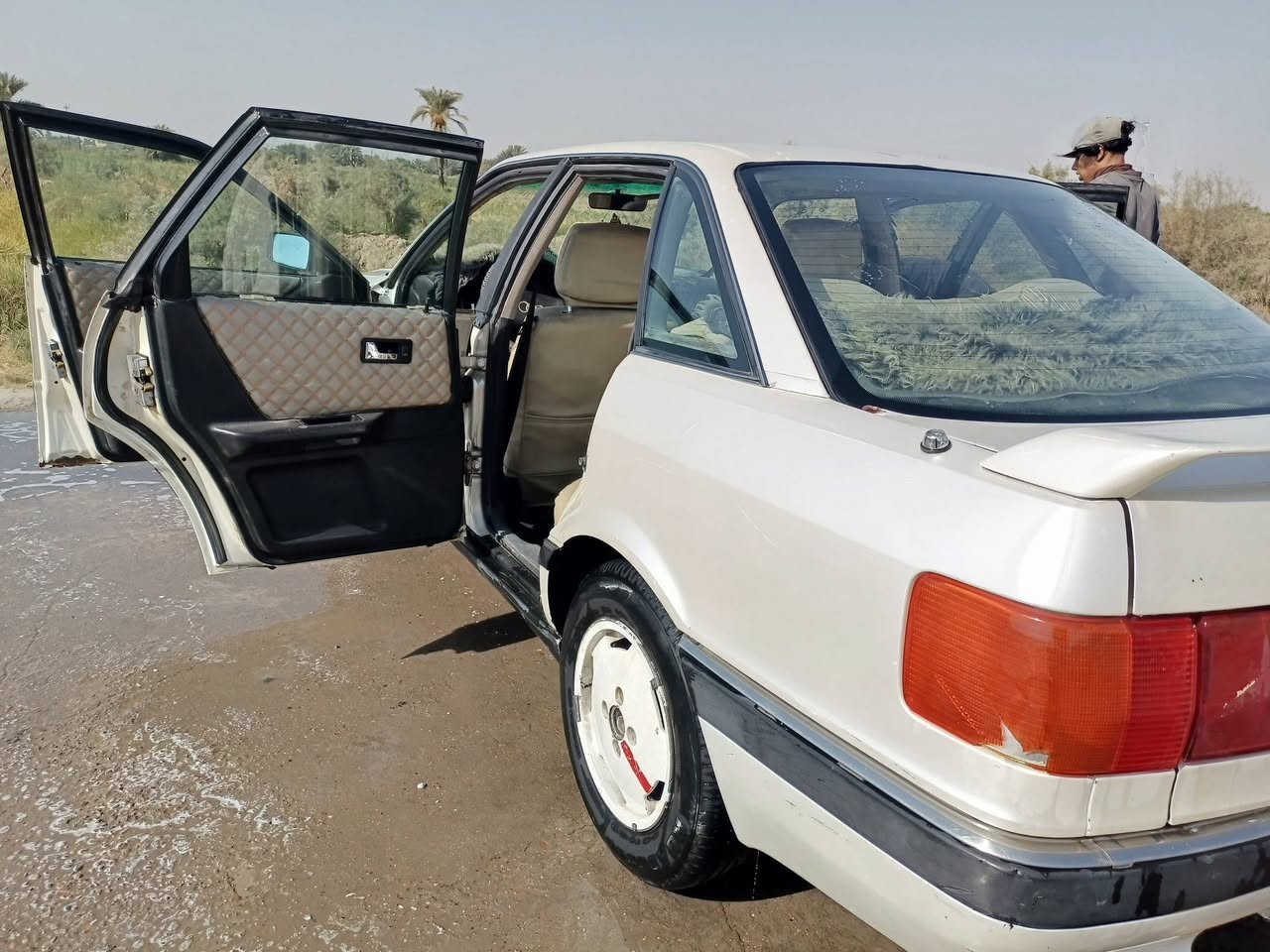 للبيع اودي المكان قضاء الخضر السعر ٢٨ وبيه مجال استفسار اتصل رقم الهاتف ***********
