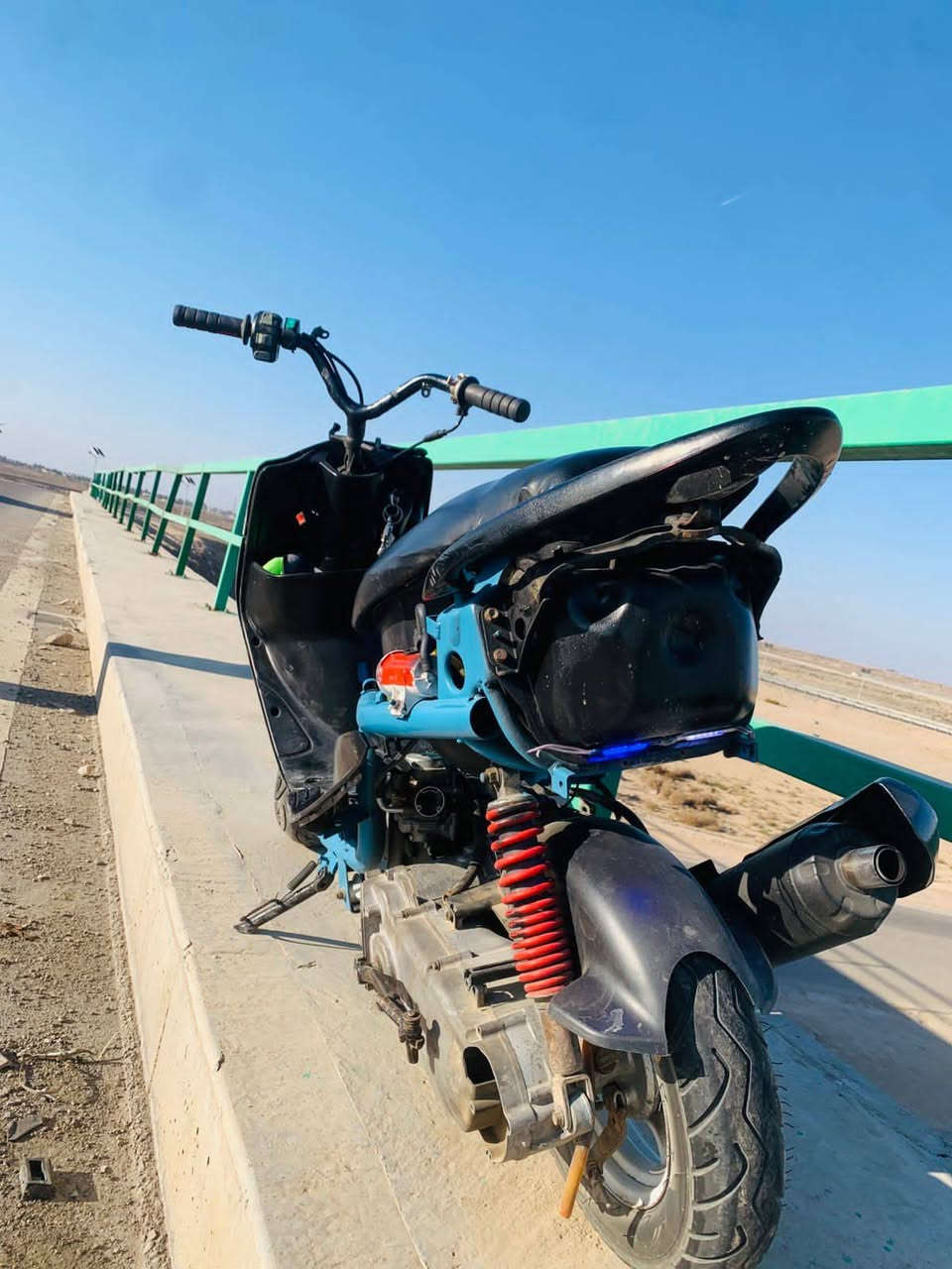 السلام عليكم ماكسي للبيع بوشه 50 كامله السعر 300 بيها مجال حربيه مكان ناصريه سيد خيل خاص مغلق اتصل***********
